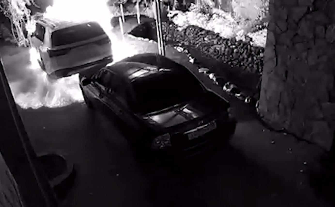 Полицейскими Северной Осетии в аэропорту Грозного задержан организатор поджога автомобиля