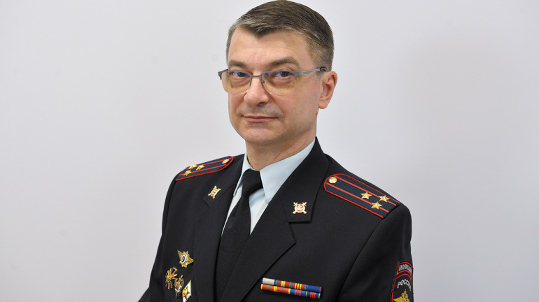И учились, и воевали…