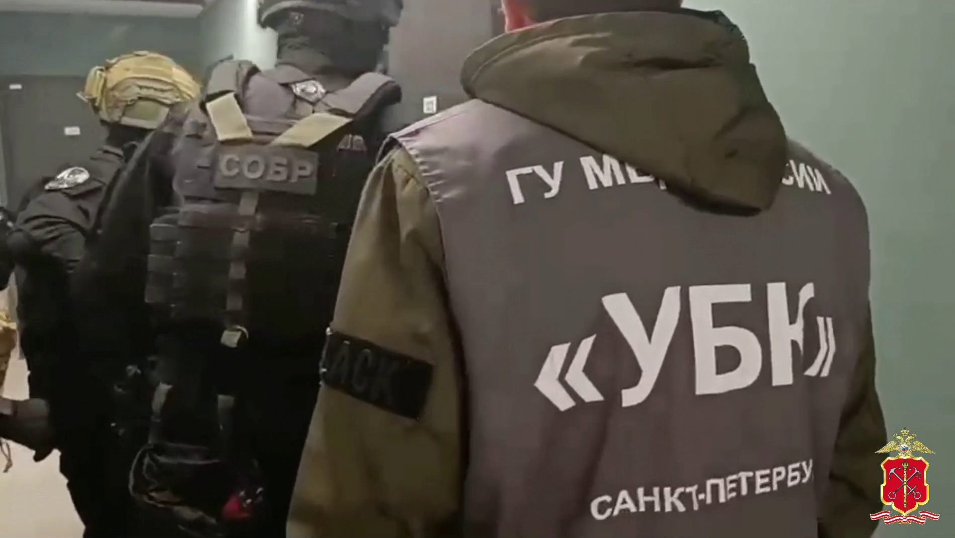 Кибераферистов, обчищавших счета россиян с помощью компьютерного вируса, задержала полиция Петербурга