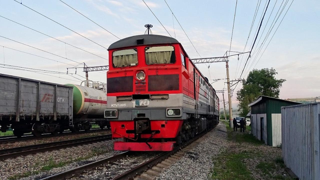 В Забайкалье транспортные полицейские пресекли хищение 6 тысяч литров солярки машинистом поезда