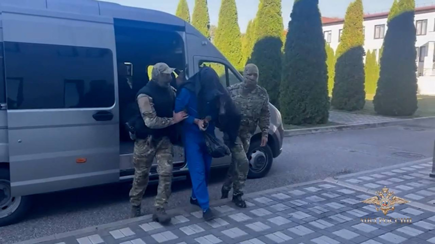 Задержаны трое фигурантов уголовного дела о вооруженном нападении на военнослужащих в 2000 году