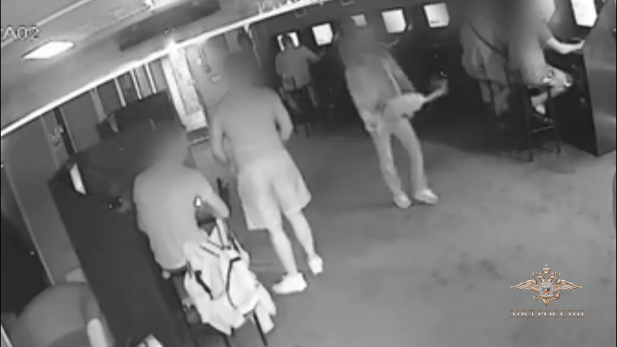 Задержан подозреваемый в вымогательстве, который угрожал поджечь себя и букмекерскую контору