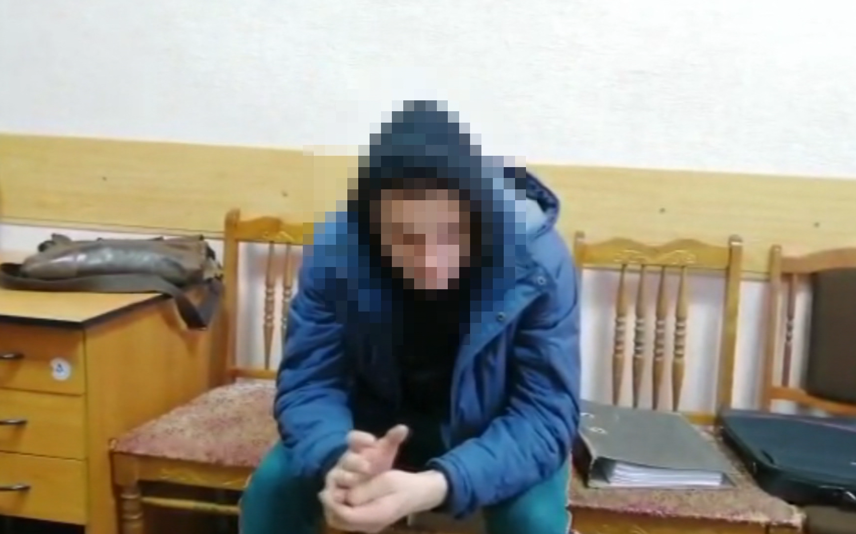 В Мордовии задержан бармен, похитивший у трёх пенсионеров 500 тысяч рублей, трудясь на мошенников