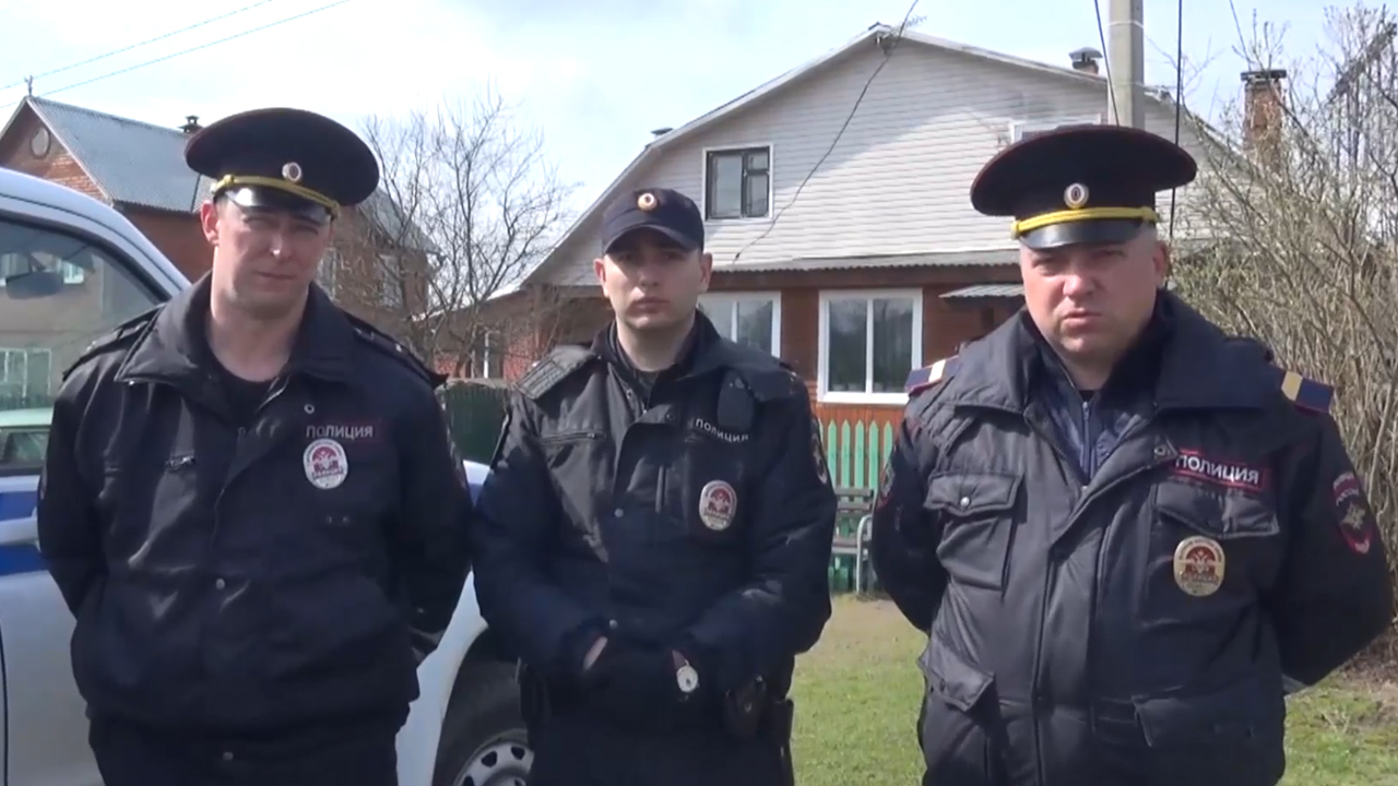 Сотрудники патрульно-постовой службы Ленинского городского округа спасли людей на пожаре