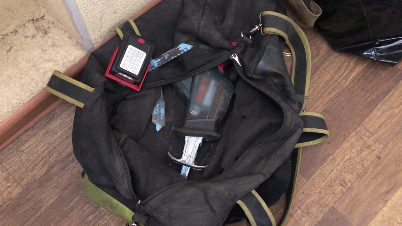 В Ленобласти полицейские задержали похитителя автомобильных катализаторов