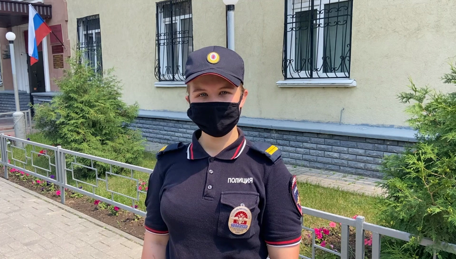 В Нижегородской области полицейские помогли эвакуироваться людям с места пожара