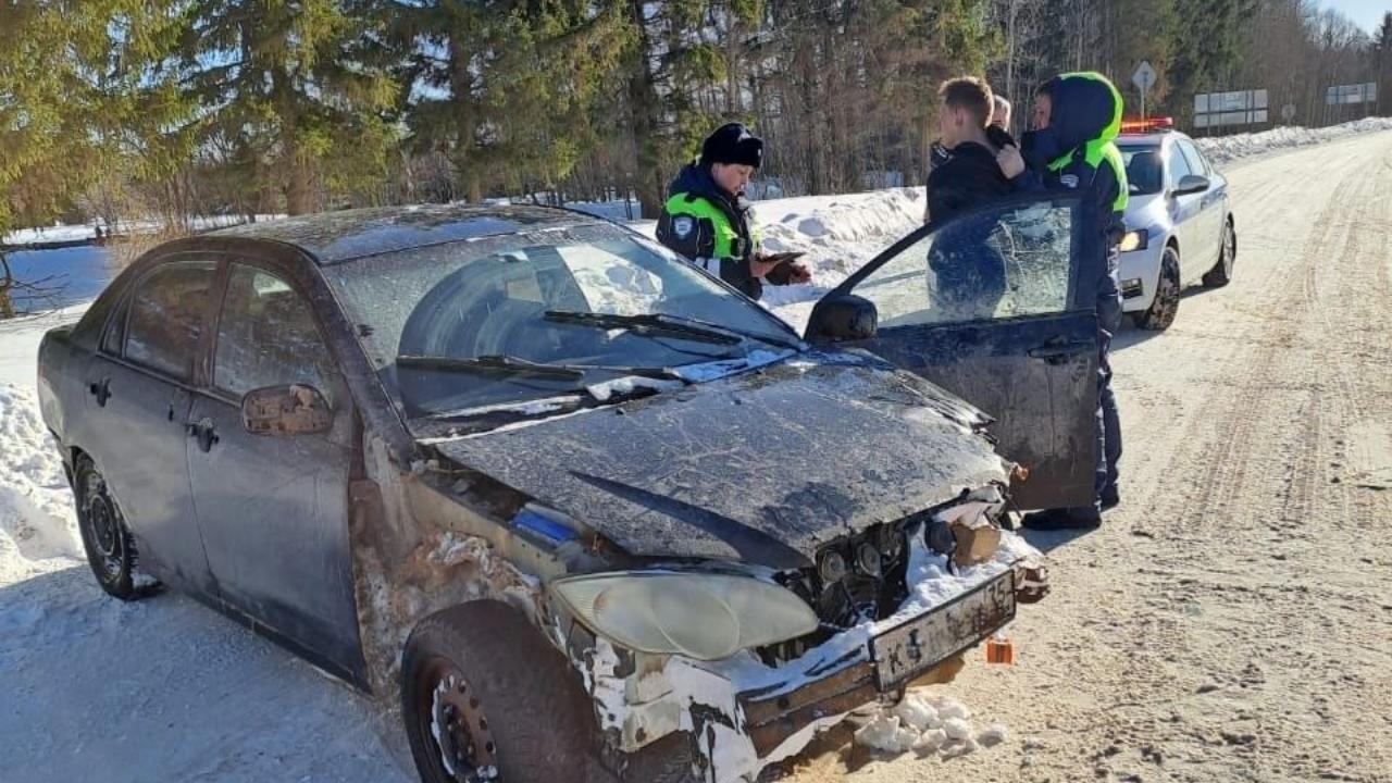 Выставив кордон и применив оружие, полицейские в Вологодской области задержали нетрезвого водителя