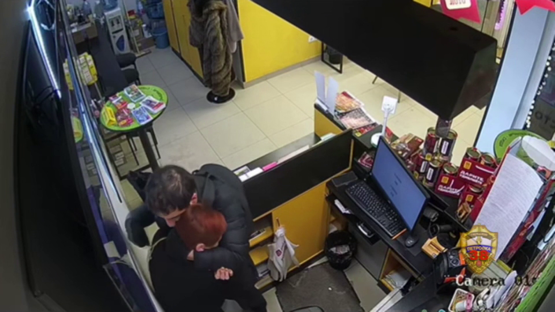 Уроженец Черкесска задержан столичной полицией за разбойные нападения на продавцов в торговом центре