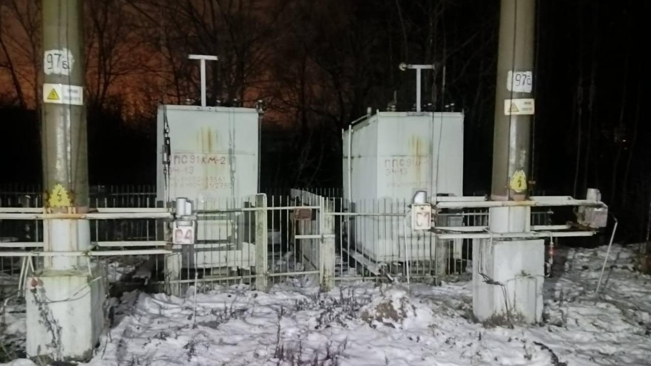 Транспортной полицией Москвы за поджог релейного шкафа задержан скрывавшийся у приятеля подросток