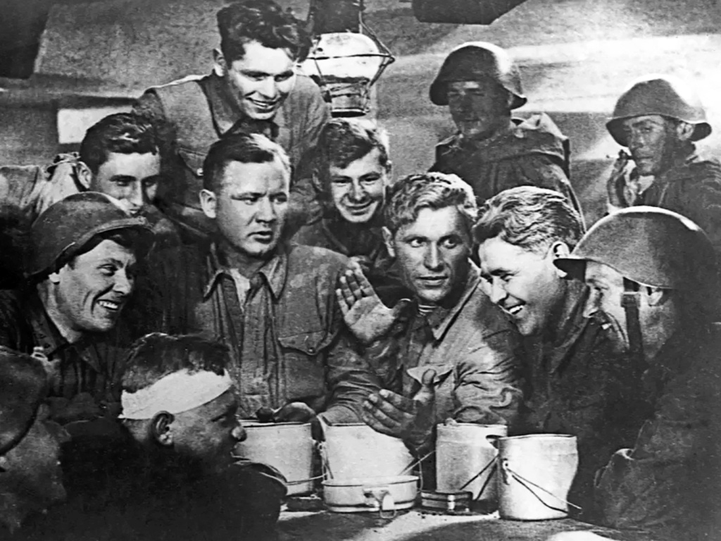 Кадр из фильма «Два бойца». 1943 г.