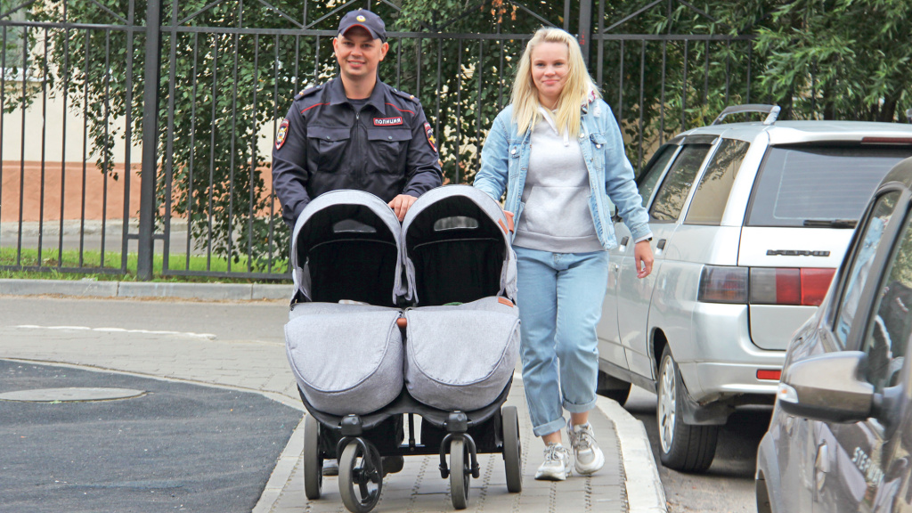 О своих сыновьях супруги заботятся вместе