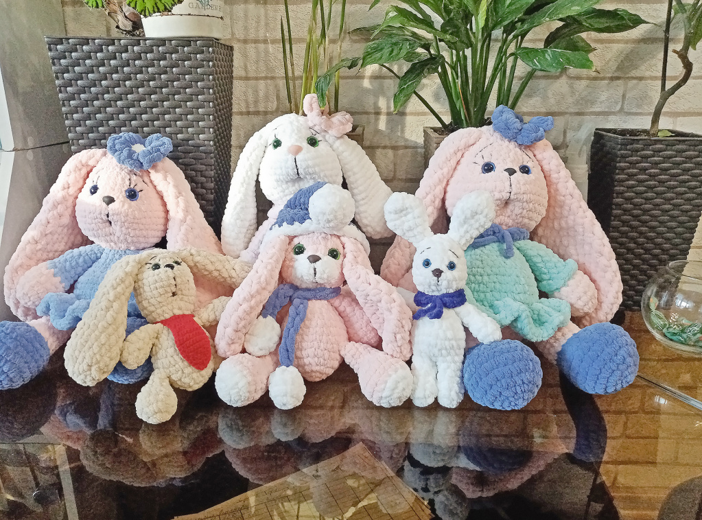 Фото: На создание одного зайца уходит три-четыре дня