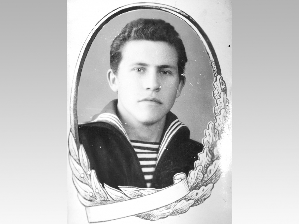 В годы службы на флоте