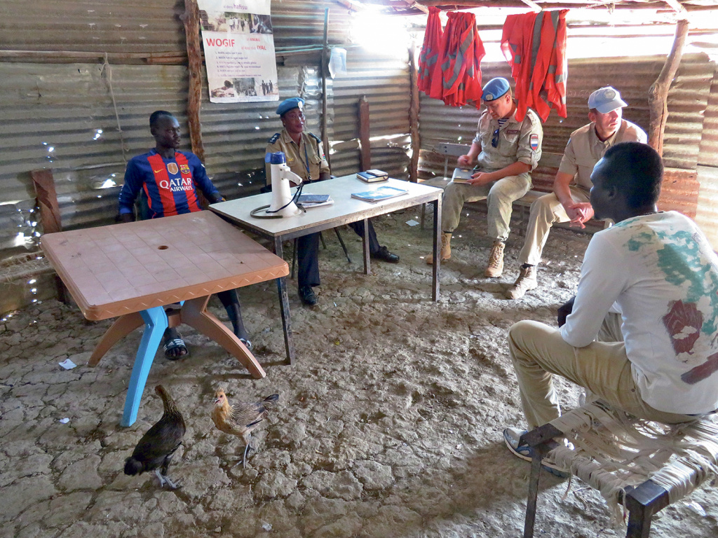 Инструктаж местных добровольцев