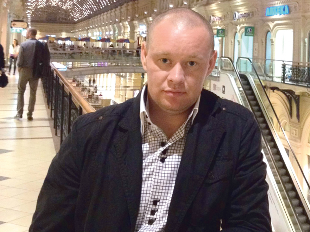 Руководитель отдела продаж ведущей столичной риелторской компании Игорь Коптелов