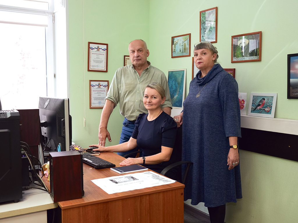 ФОТО: Андрея Лисовского / На фото дизайнеры Евгений Карташов, Юлия Шаркова, Наталья Степанова
