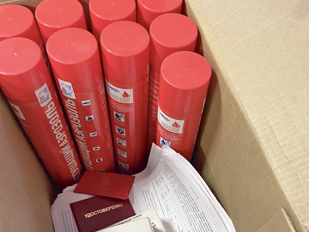 Фото: Огнетушители злоумышленники продавали по завышенной цене