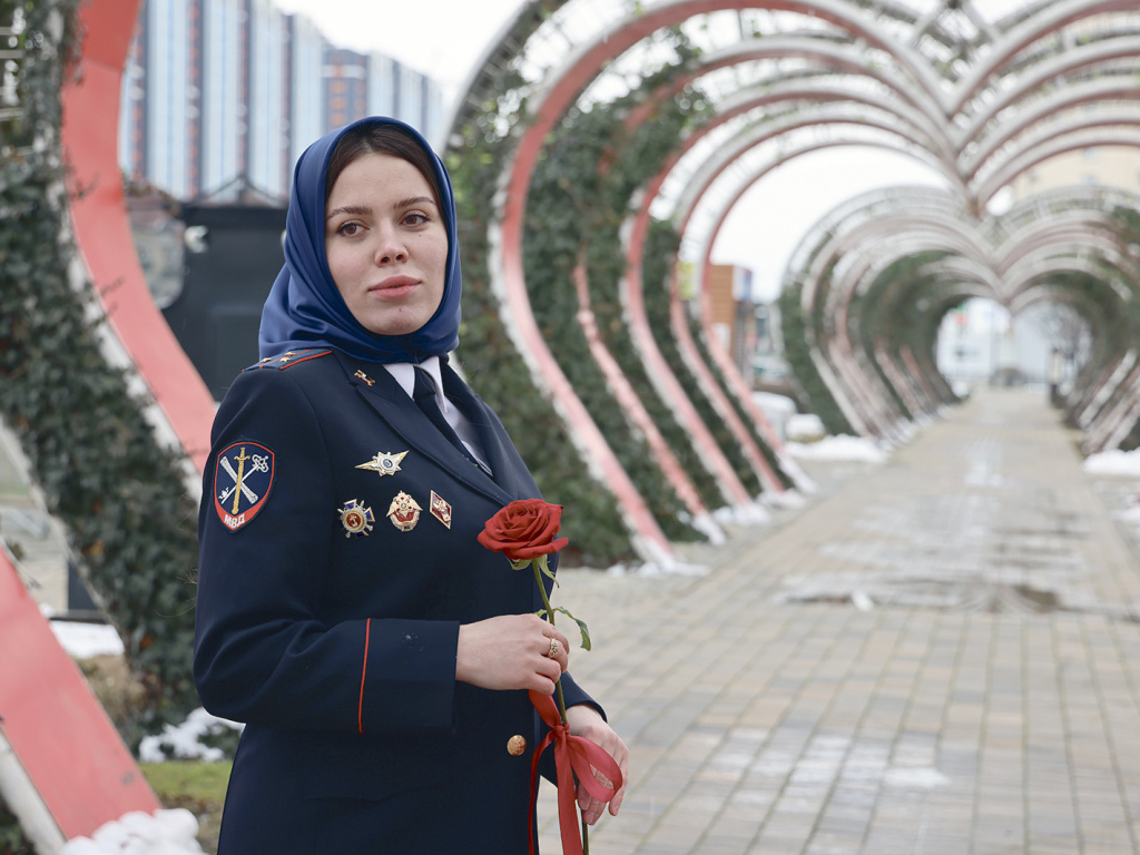 Элина Магомадова в Цветочном парке