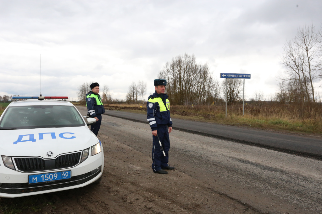 ФОТО: Владимира Беззубикова / на фото Денис Трофимов и Сергей Сёмушкин