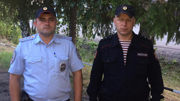 В Омской области сотрудники полиции и Росгвардии спасли девочку, тонувшую в реке Омь