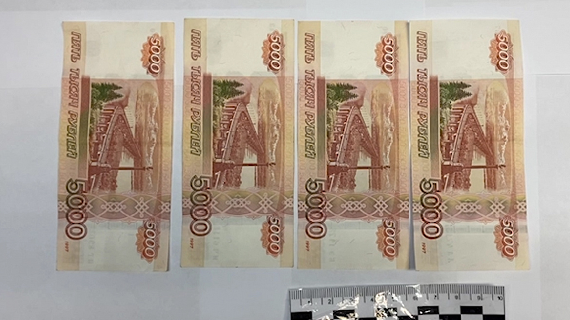 В Югре задержаны участники организованной группы, которая занималась сбытом фальшивых денег