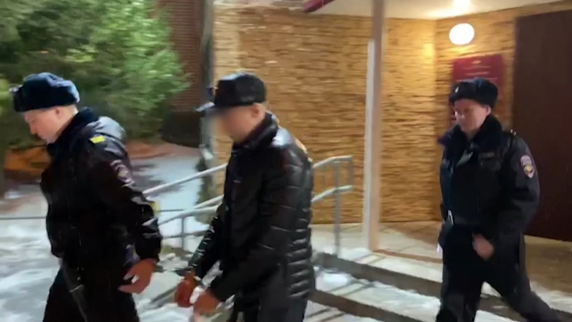 Полицейскими задержаны подозреваемые в кражах денег с банковских карт граждан-участников онлайн-лотереи