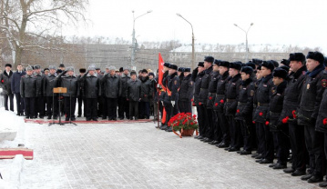 Нижегородские полицейские почтили память земляка - Героя Великой Отечественной войны
