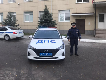 Рязанский полицейский сопроводил в больницу машину с ребёнком, нуждавшимся в медицинской помощи