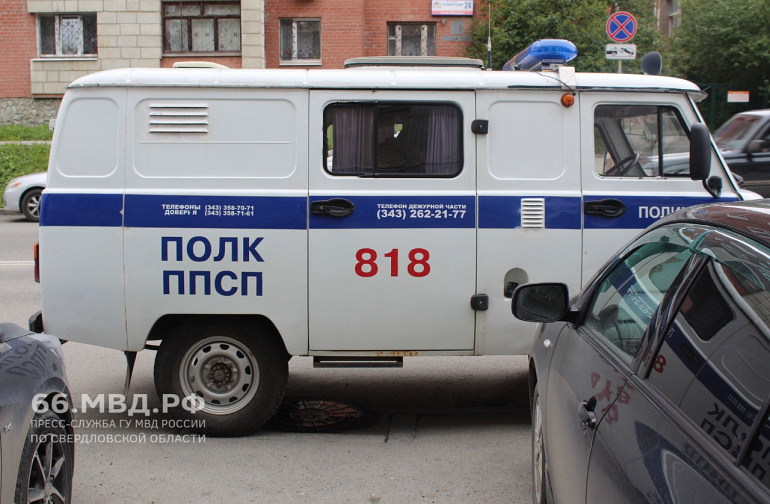 В Екатеринбурге задержаны двое подозреваемых в причастности к сбыту суррогатного алкоголя