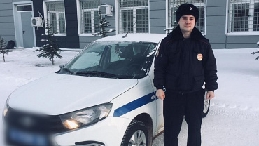 В Башкортостане участковый спас пенсионерку из пожара