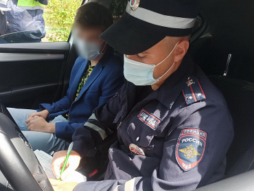 Житель Костромы в день своего совершеннолетия устроил гонки с дорожными полицейскими