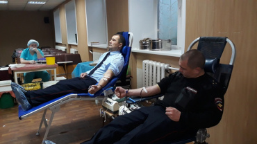 В Самарской области полицейские приняли участие в акции «Донор в погонах»