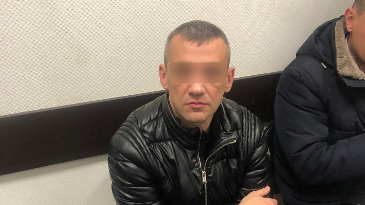 Задержан подозреваемый в инциденте с гужевой повозкой на Дворцовой площади Санкт-Петербурга